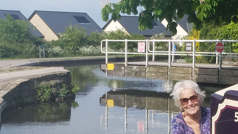swing bridge