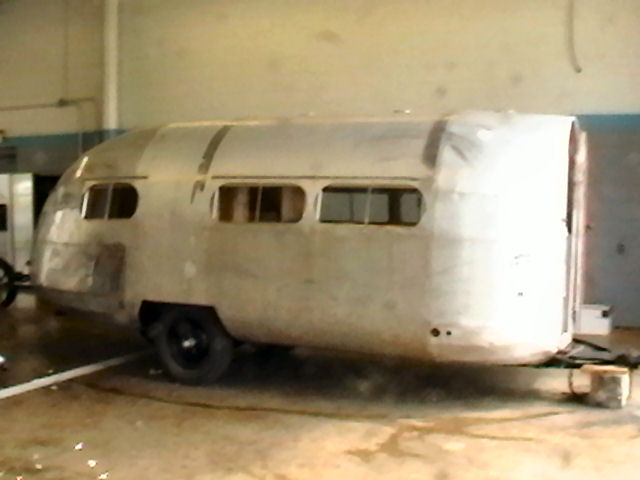 Bolus-Teller travel trailer